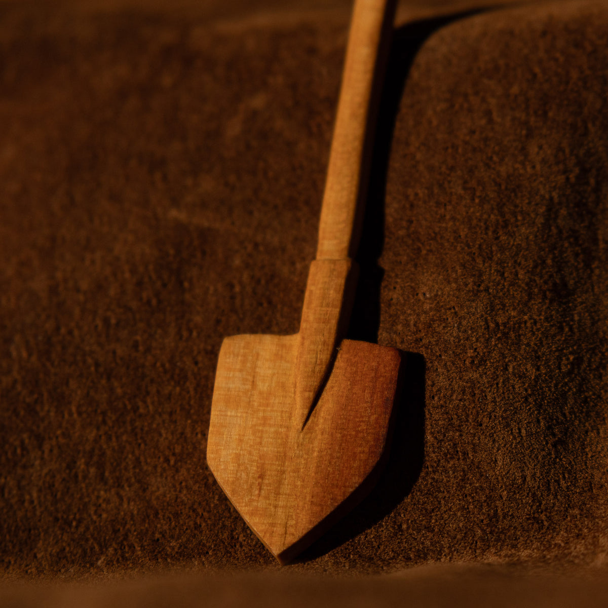 Shovel Pendant Carving